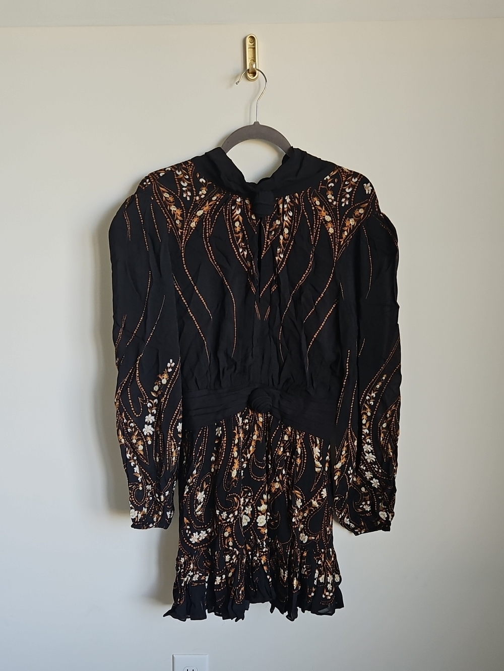 Farm Rio Mini Dress - Picture 4 of 11